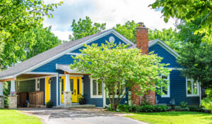 Fergus home with new LP Smartside Horizontal Siding in Rapids Blue with white trim